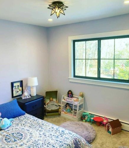 108 Gannet Dr, Commack NY 11725-4904 exterior