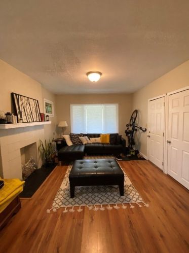 145 Oak Park Rd, Pittsburgh PA 15214-2610 exterior