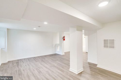 1839 A St, Washington DC 20003-1521 exterior