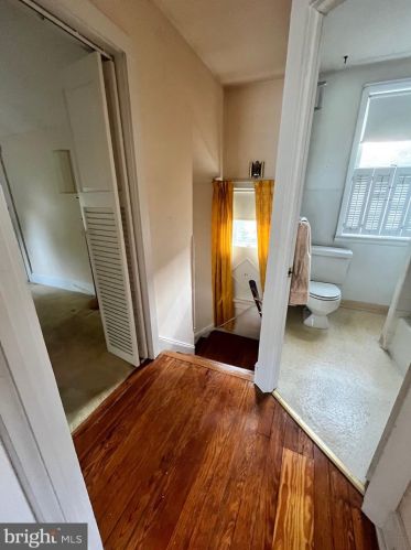 2 Hillside Ave, Trenton NJ 08618-1010 exterior