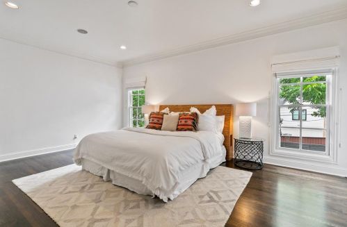 2853 Fondren Dr, Dallas TX 75205-1911 exterior