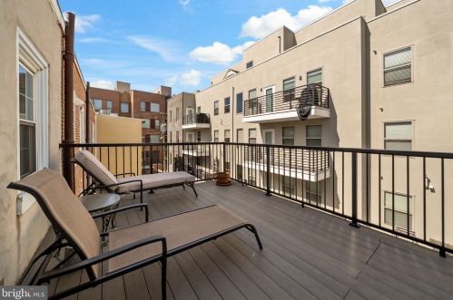 912 American St, Philadelphia PA 19140-5726 exterior