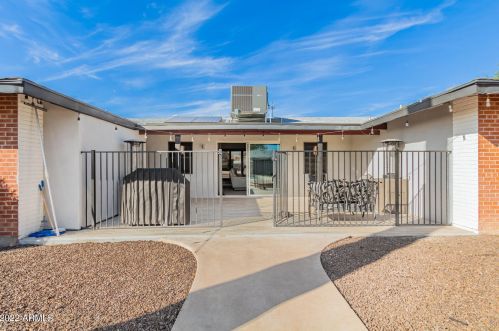 3421 16 Ave, Phoenix AZ 85021-5419 exterior