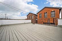 2713 Bryn Mawr Ave, Chicago IL 60631-3151 exterior