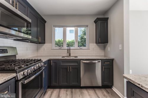 1915 Franklin St, Philadelphia PA 19122-2015 exterior