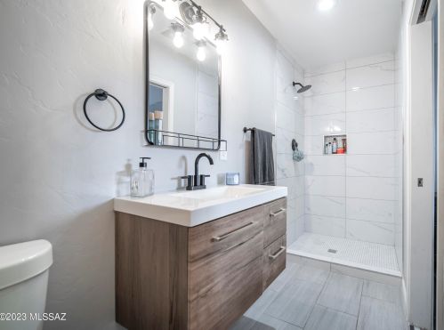 4341 Goret Rd, Tucson AZ  85745-9605 exterior