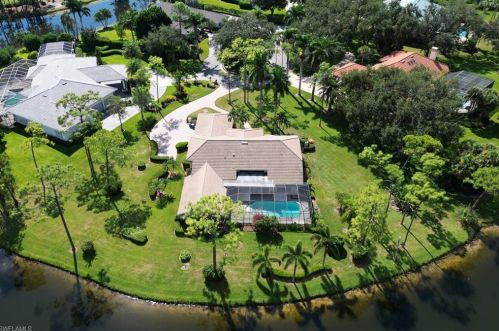 4588 Oak Leaf Dr, Naples FL 34117 exterior