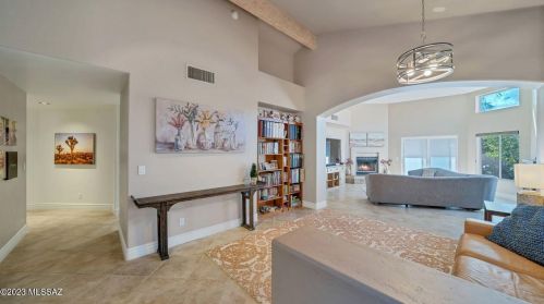 4630 Red Mesa Dr, Tucson AZ  85718-3565 exterior