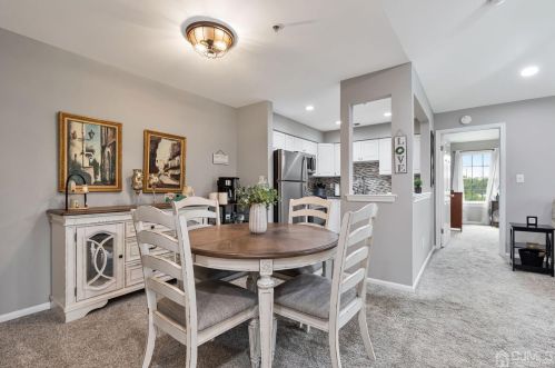 1532 Waterford Dr, Edison NJ  08817-1919 exterior