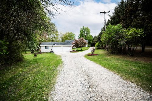 13676 Beckwith Dr, Lowell MI  49331-9365 exterior