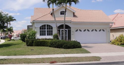 740 Aruba Bay, Fort Pierce FL 34986-3425 exterior