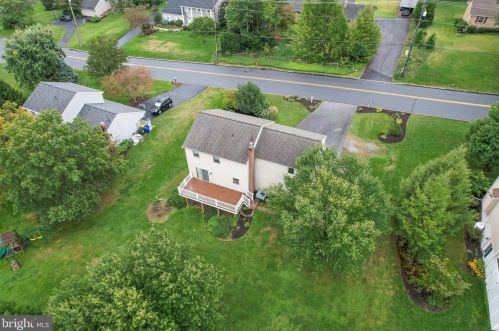 1739 Conard Rd, Lancaster PA 17602-1302 exterior