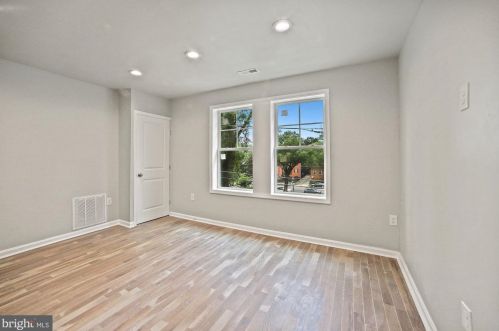 355 Parkland Pl, Washington DC 20032 exterior