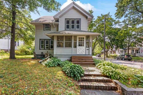 3379 Newhall St, Milwaukee WI 53211-3045 exterior