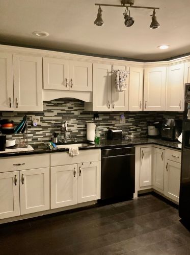 28 Lorel Ave, Chicago, IL 60644-3338