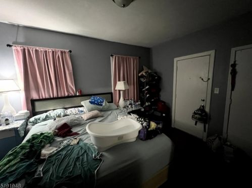 22 Seeley St, Paterson NJ 07501-3112 exterior