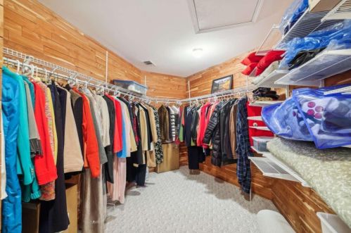 540 Cameron Mnr Way, Atlanta GA 30328-6202 exterior