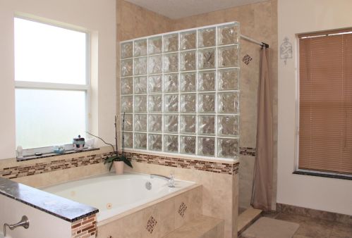 6163 Gatun Dr, Fort Pierce FL 34986-4402 exterior