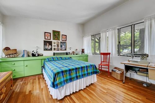 1804 Alta Vis Ave, Austin TX 78704-5226 exterior