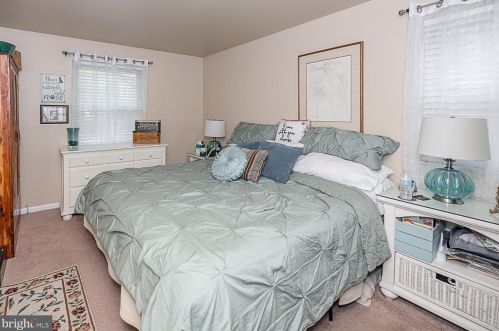 364 Haddon Ave, Camden NJ 08108-1240 exterior