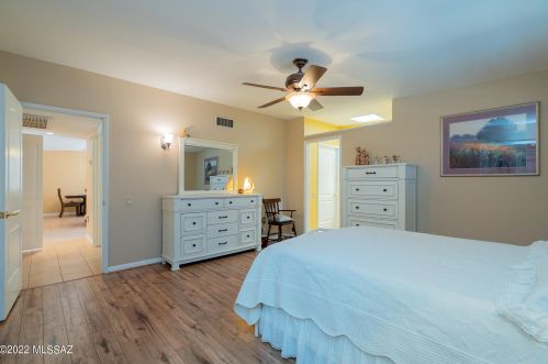 955 Camino Asturias, Green Valley AZ 85622-3246 exterior