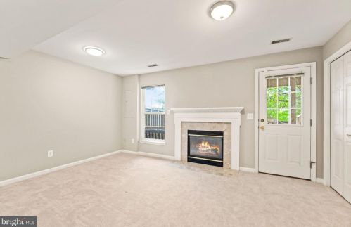 106 Ingle Pl, Alexandria VA 22304-7600 exterior