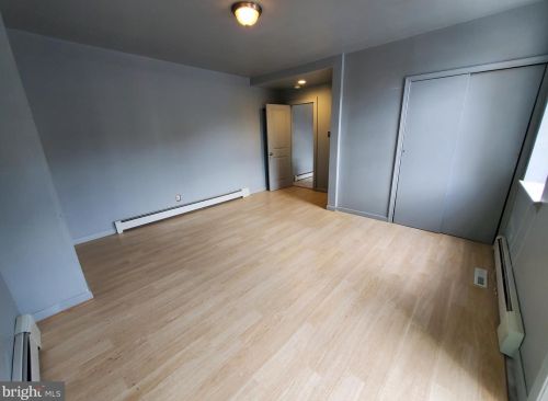 209 Front St, Trenton NJ 08608-2103 exterior