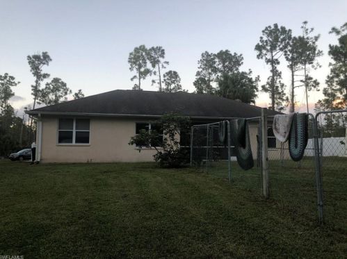 2362 27 Ave, Naples FL 34120-7411 exterior