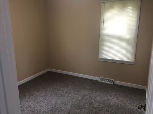 1011 Larch Ave, Meskegon MI  49441-2362 exterior