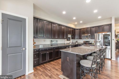 1101 Sageview Dr, Pottstown, PA 19464-7506