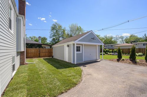 798 Fairfield Ave, Elmhurst IL 60126-3849 exterior