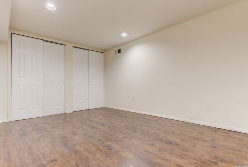 14 Gannet Dr, Commack NY 11725-4903 exterior