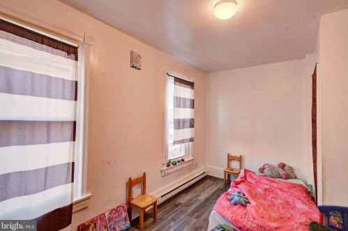 11 Franklin St, Pottstown PA 19464-5953 exterior