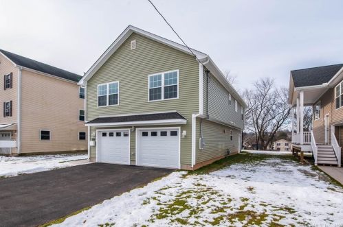 180 Wilcox St, New Britain CT 06051-1231 exterior