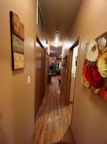 5858 Prairie Ave, Chicago IL  60637-4065 exterior