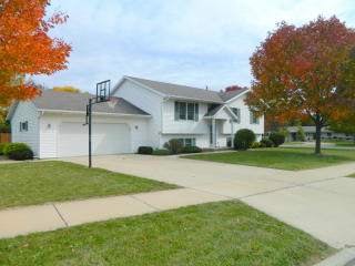 204 12th Ave, Monroe, WI 53566-1199