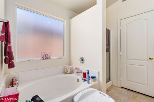 16818 42nd St, Phoenix AZ 85048-7001 exterior