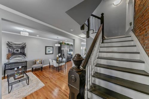 5642 Maple Ave, Saint Louis MO 63112-2722 exterior