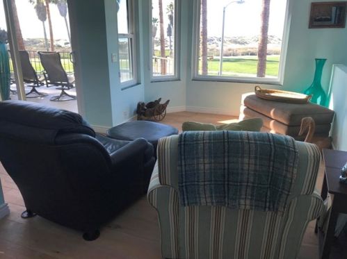 4760 San Sebastian Dr, Oxnard CA 93035-3640 exterior