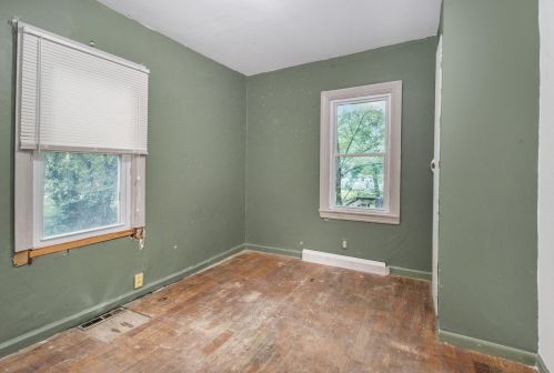 506 Della St, Kalamazoo MI 49002-3567 exterior