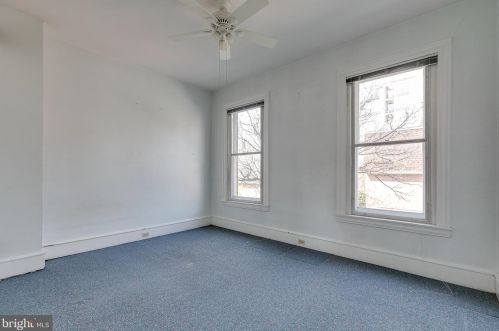 2302 Locust St, Philadelphia PA 19139-4517 exterior