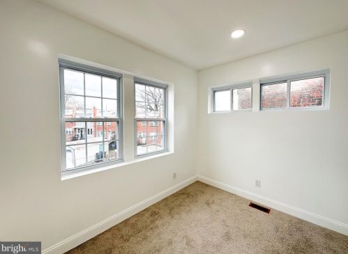 5217 New Hampshire Ave, Washington DC 20011-7920 exterior