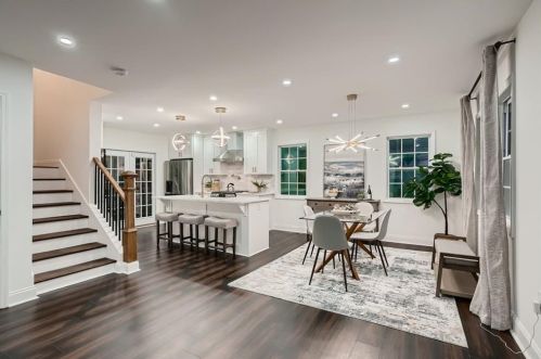 1415 Almont Dr, Atlanta GA 30310-3756 exterior