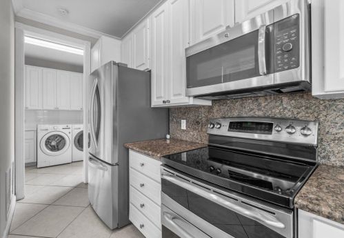 120 Barbados Dr, Jupiter FL 33458-2913 exterior