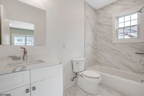 95 Irving Ave, Livingston NJ  07039-2947 exterior