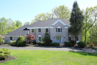 43 Christy Dr, Warren, NJ 07059-6829