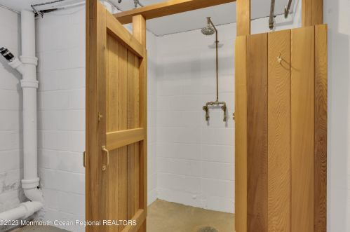 757 Ave, Point Pleasant Beach NJ 08742-5316 exterior