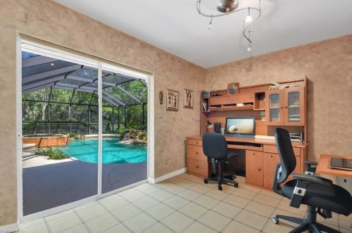 3380 3 Ave, Naples FL 34117-3019 exterior