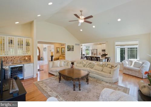 676 Beatty Rd, Media PA 19064-1512 exterior