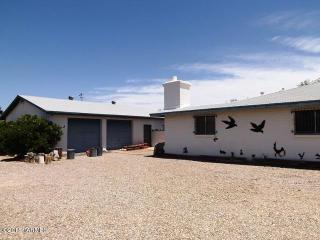 5949 32 St, Tucson AZ  85710-6001 exterior